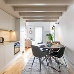 Sao Bento Premium Loft - With Air Conditioning * 포르투